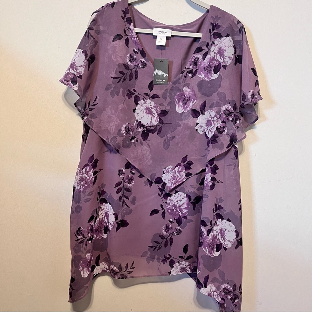 Avenue Womans Overlay Floral Blouse Size 14 NWT